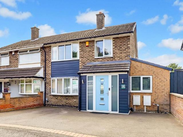 House for sale in Gedling, East Midlands