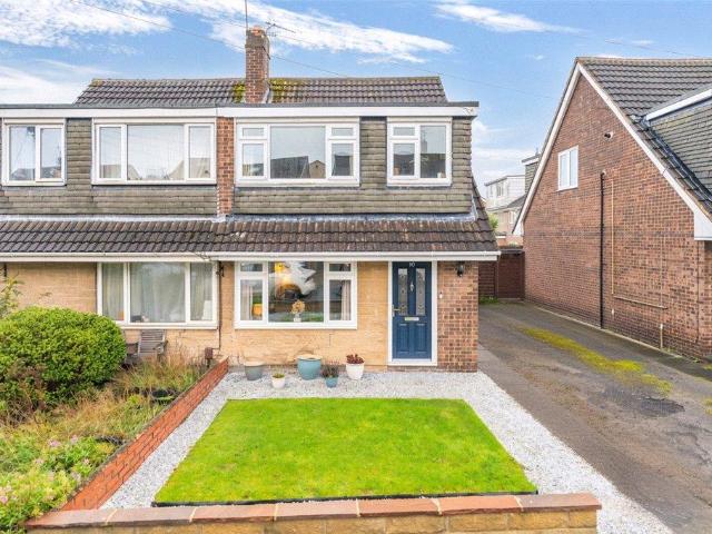 House for sale in Tong Park, Bradford