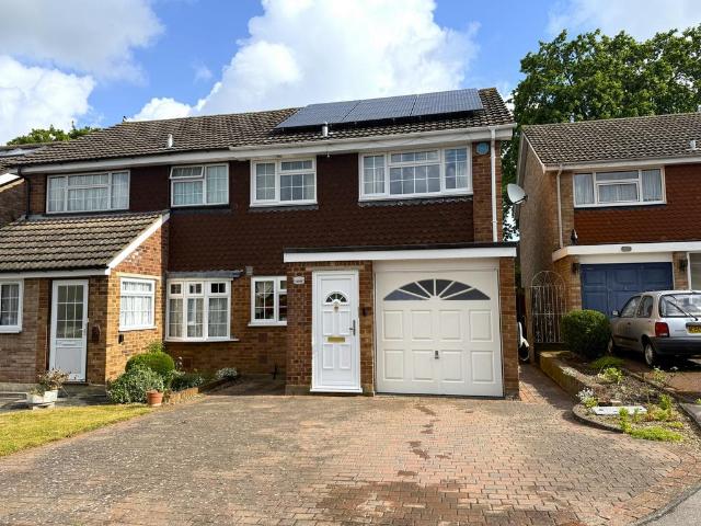 House for sale in Crofton, Greater London