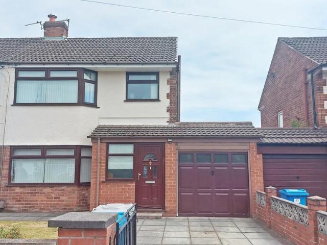 House for sale in Hough Green, Widnes