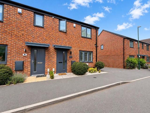 House for sale in Monkspath, West Midlands