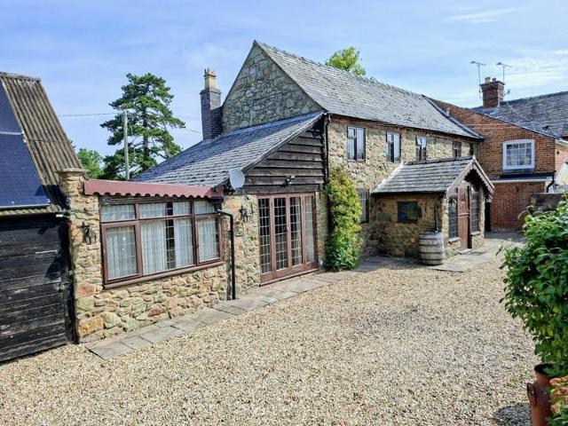 House for sale in Berriew, Wales