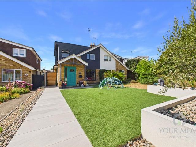 House for sale in Roade, Northamptonshire