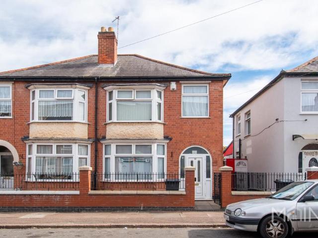 House for sale in Spinney Hills, Leicester