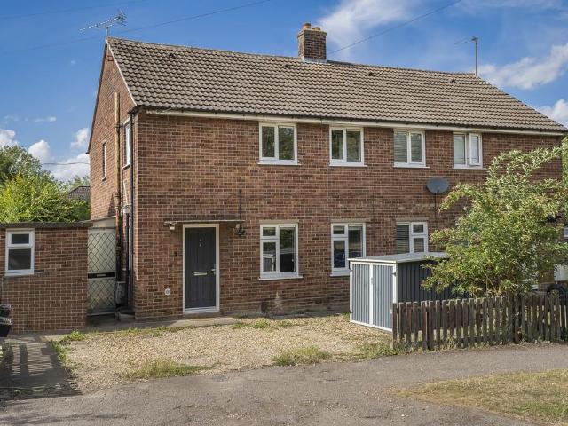 House for sale in Barnwell, Arbury