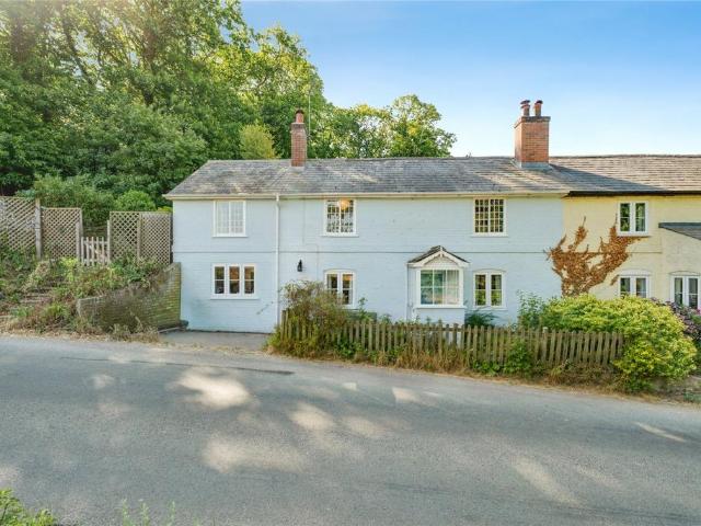House for sale in Chelmondiston, Suffolk