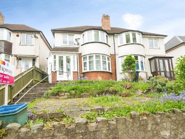 House for sale in West Midlands