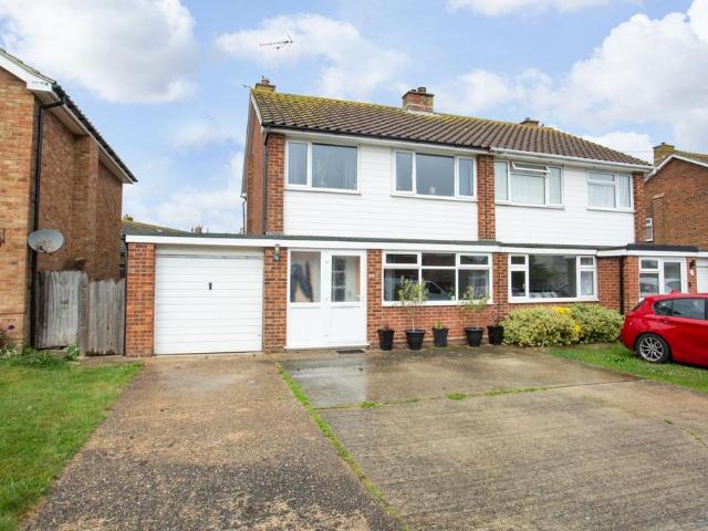 House for sale in The Bridge, Kent