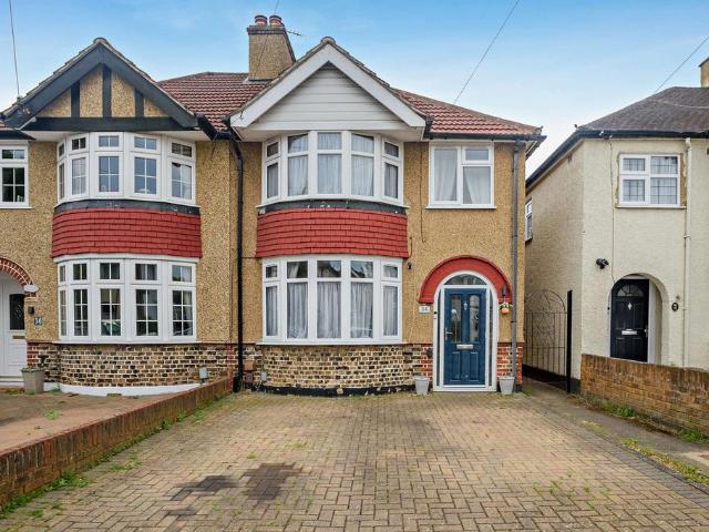 House for sale in North Watford, Hertfordshire