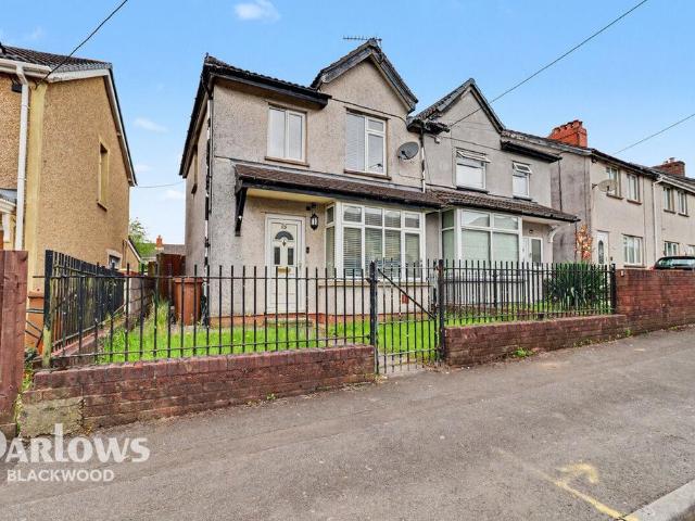 House for sale in Gilfach, Tir-y-berth