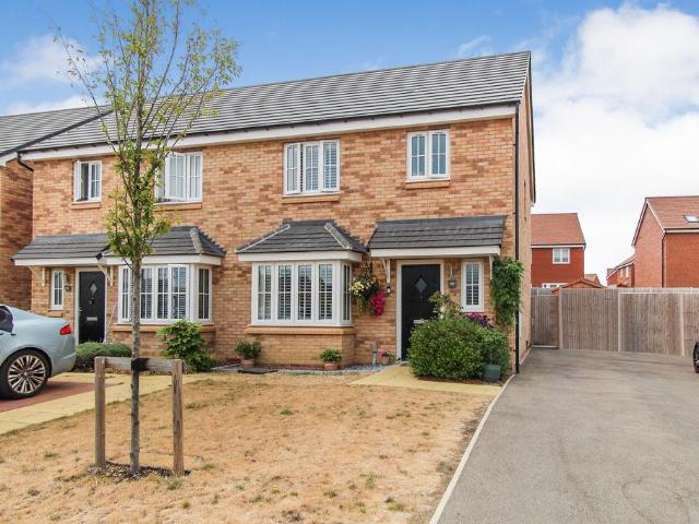 House for sale in Bedford