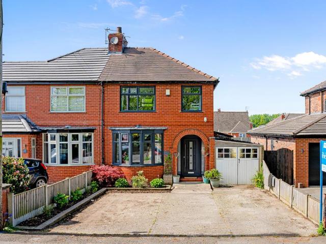 House for sale in Greystone Heath, Warrington