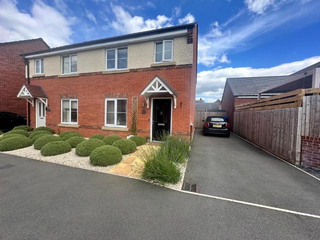 House for sale in Beamhurst, Staffordshire