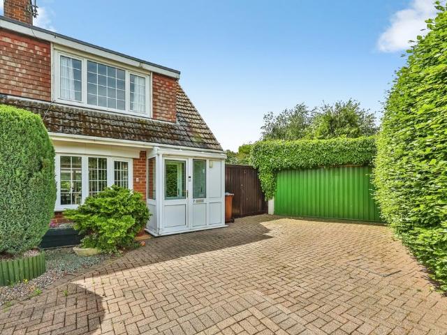 House for sale in Silverdale, Haddon