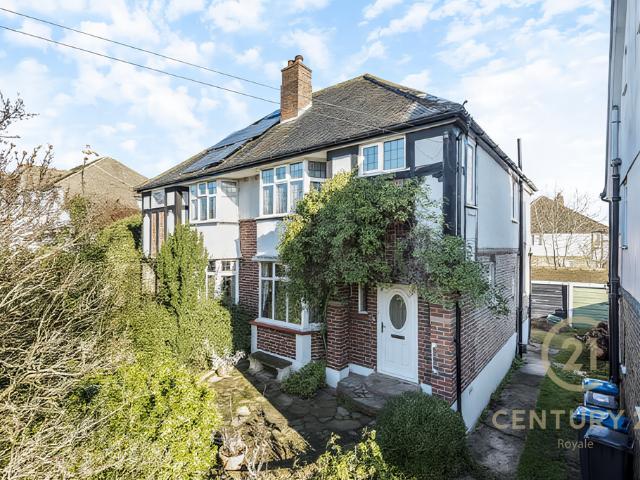 House for sale in Berrylands, Greater London