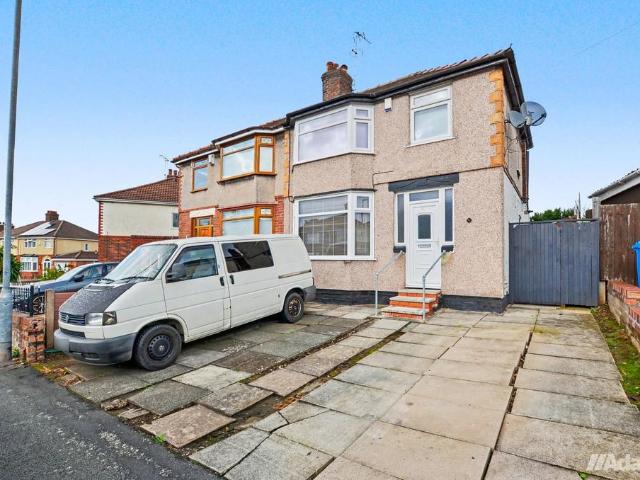 House for sale in Halton