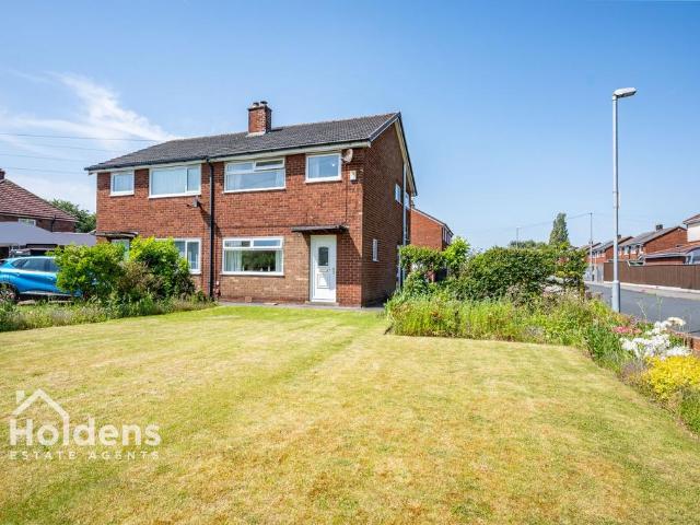 House for sale in Tardy Gate, South Ribble