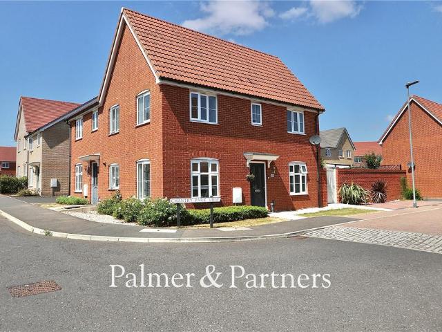House for sale in Washbrook, Chelmondiston