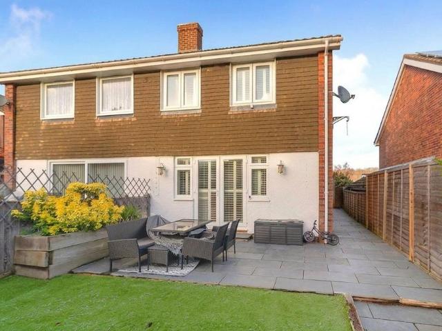 House for sale in Ringles Cross, Cross In Hand