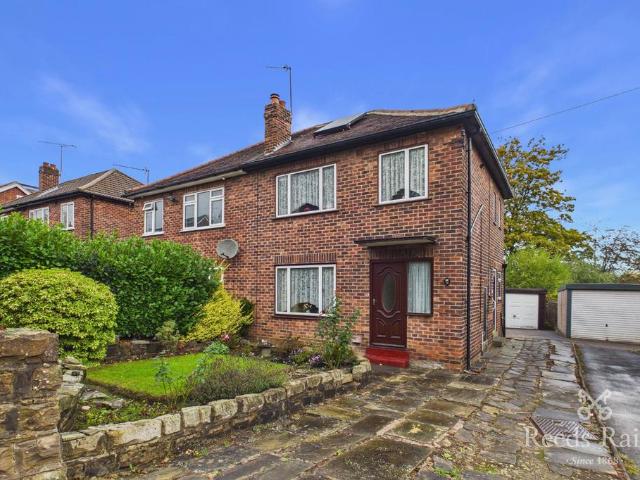 House for sale in Hill Top, Leeds