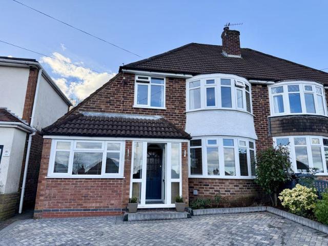 House for sale in Maney, Birmingham