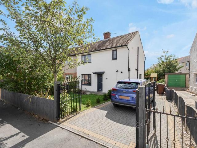 House for sale in Pontefract, West Yorkshire