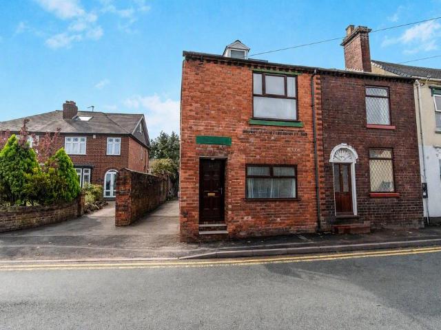 House for sale in Landywood, Great Chatwell