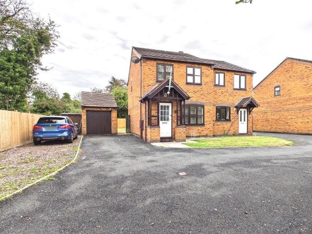 House for sale in Market Drayton, Shropshire