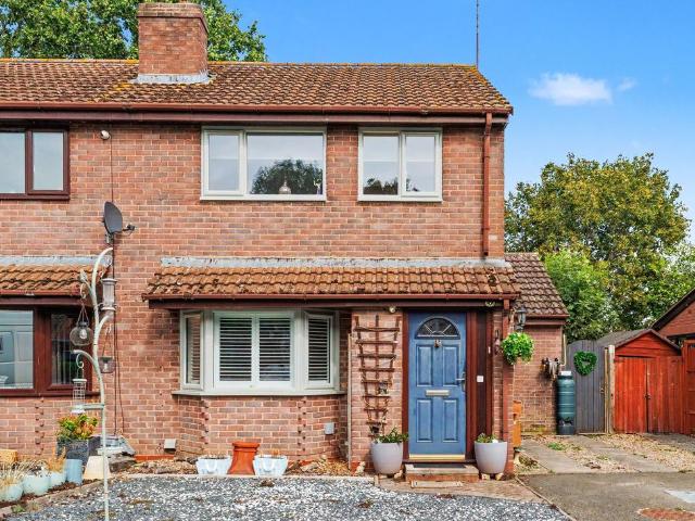 House for sale in Drakes Broughton and Wadborough, Crookhill