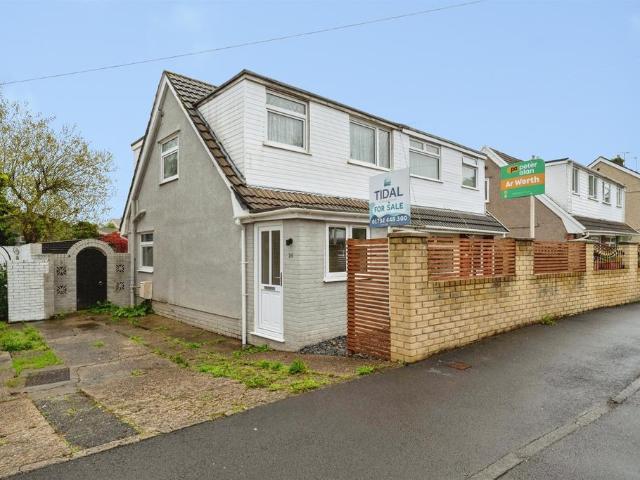 House for sale in Fforest-fach, Swansea