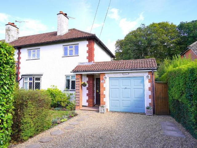 House for sale in Beaconsfield and Chepping Wye Community Board, Flackwell Heath