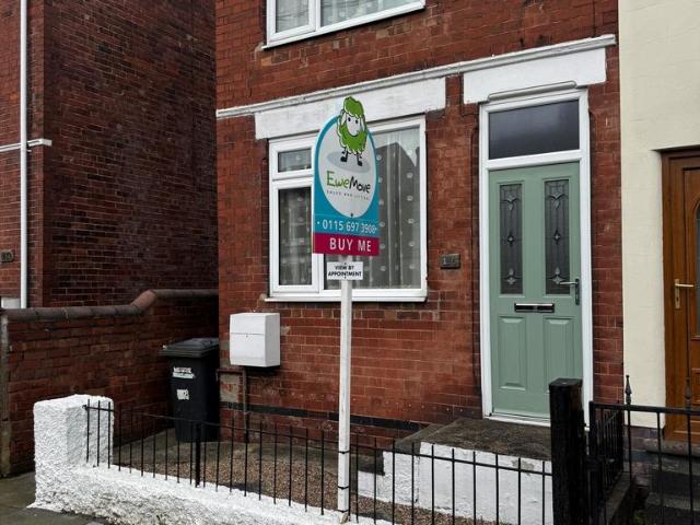 House for sale in Larklands, Caldermill