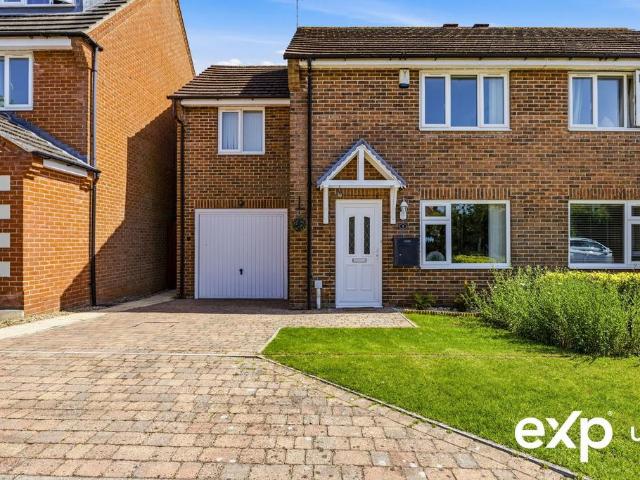 House for sale in Gedling, East Midlands