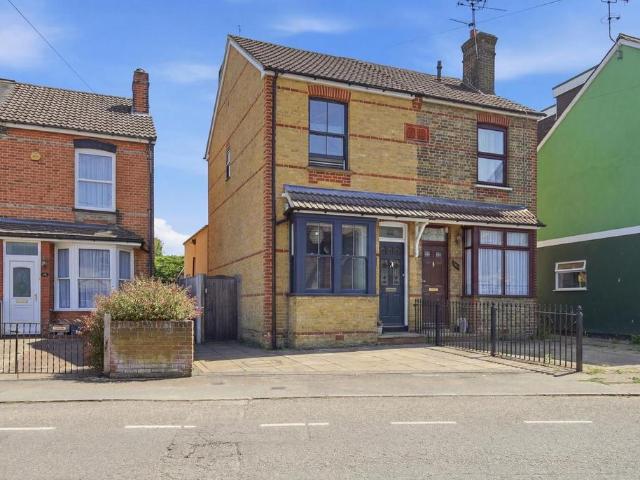 House for sale in Moulsham, Chelmsford