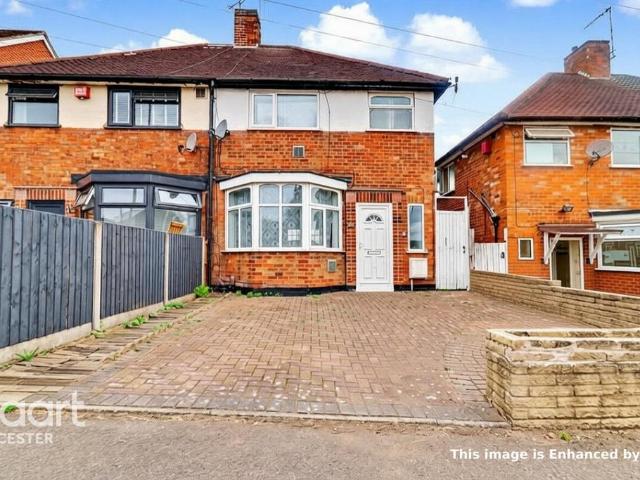 House for sale in Humberstone, Leicester