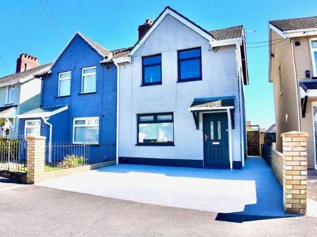 House for sale in Gilfach, Tir-y-berth