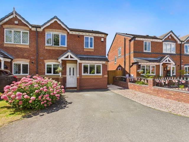House for sale in Muxton, Telford