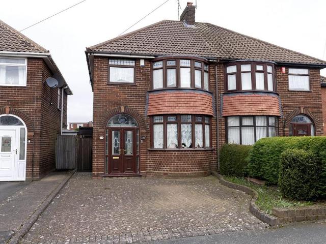 House for sale in Causeway Green, West Midlands