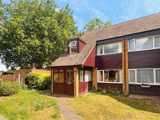 House for sale in Hart, Hampshire