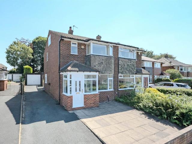 House for sale in Low Farm, Cookridge