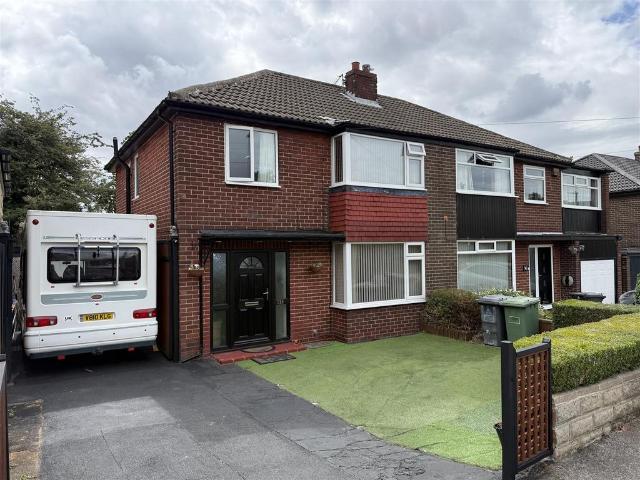 House for sale in Lower Hopton, Mirfield