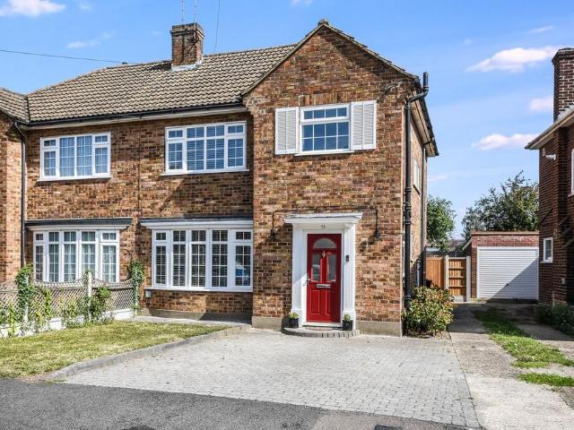 House for sale in Hutton, Navestock Side