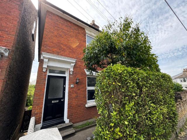 House for sale in Midway, Kent