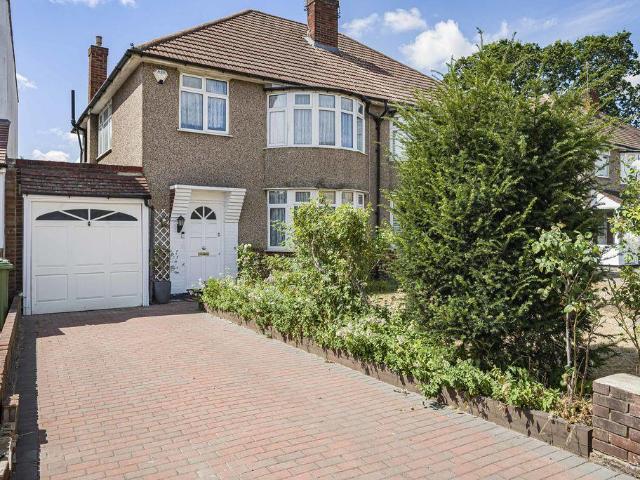 House for sale in London Borough of Bexley, Greater London