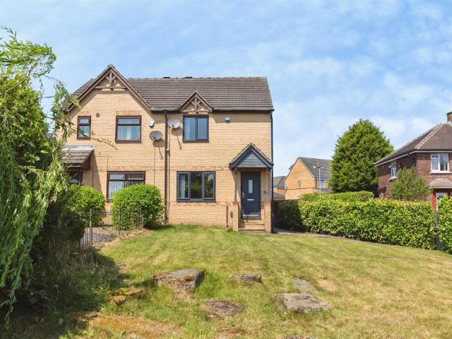 House for sale in Buttershaw, West Yorkshire