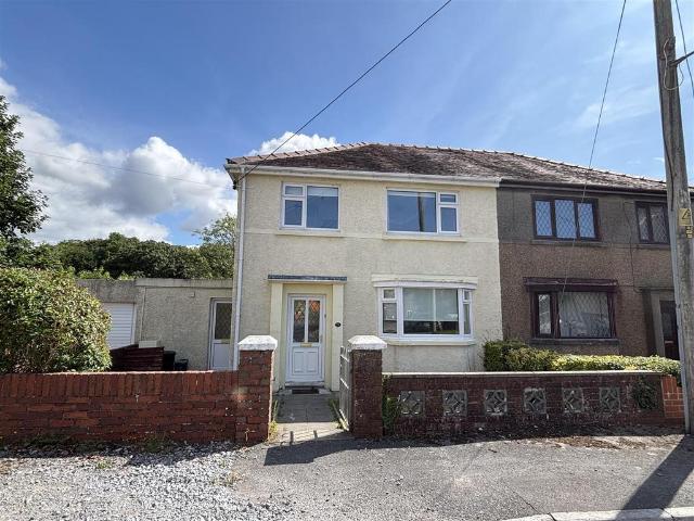 House for sale in Pembrey and Burry Port Town, Wales