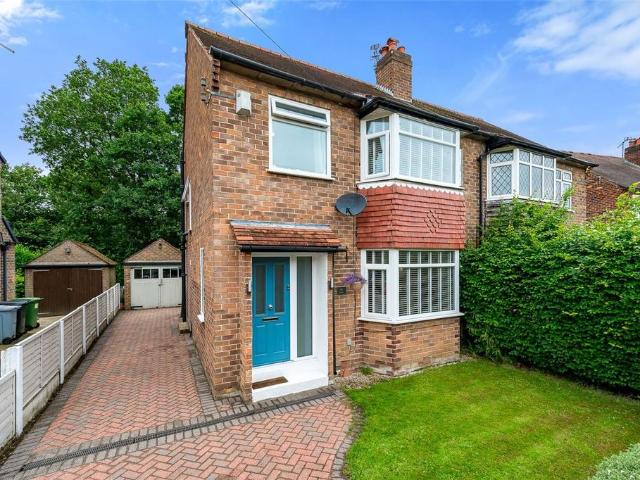 House for sale in Colshaw Farm, Wilmslow