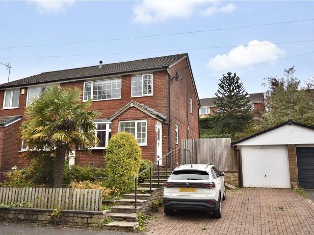 House for sale in Shaw and Crompton, Pendock