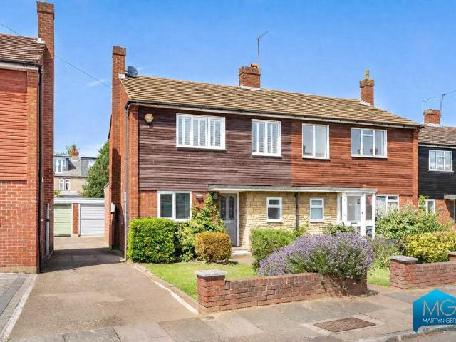 House for sale in Edmonton, Greater London