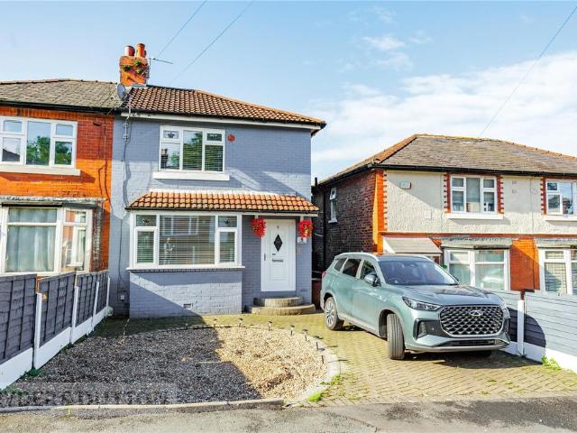 House for sale in Stalybridge, Tameside